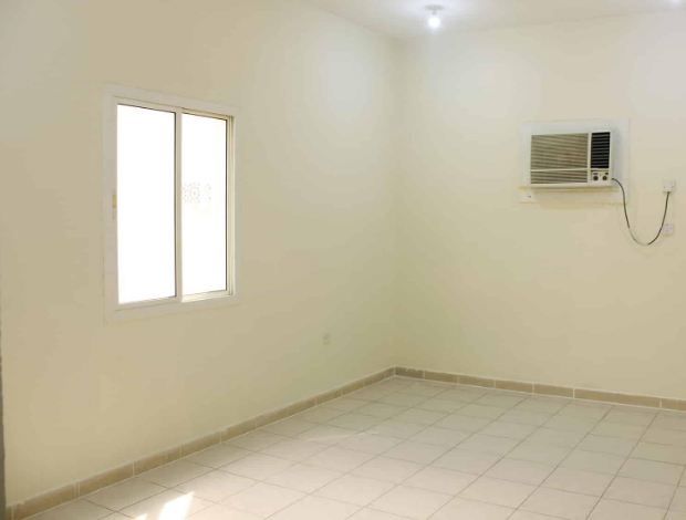 Residential Property 1 Bedroom U/F Compound  for rent in Abu-Hamour , Doha-Qatar #14903 - 1  image 